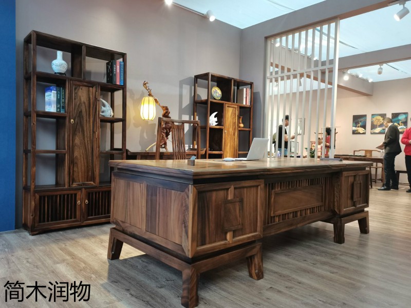 简木润物家具展厅实拍3