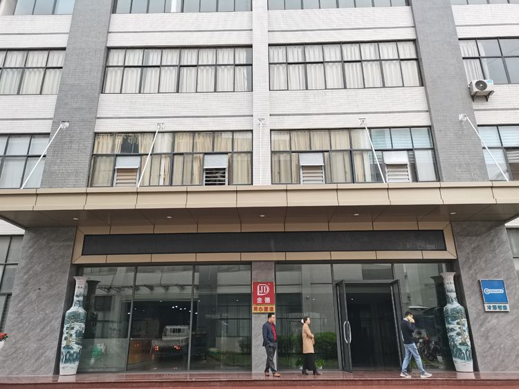 江西南康网红注塑滚塑家具工厂展厅实拍7